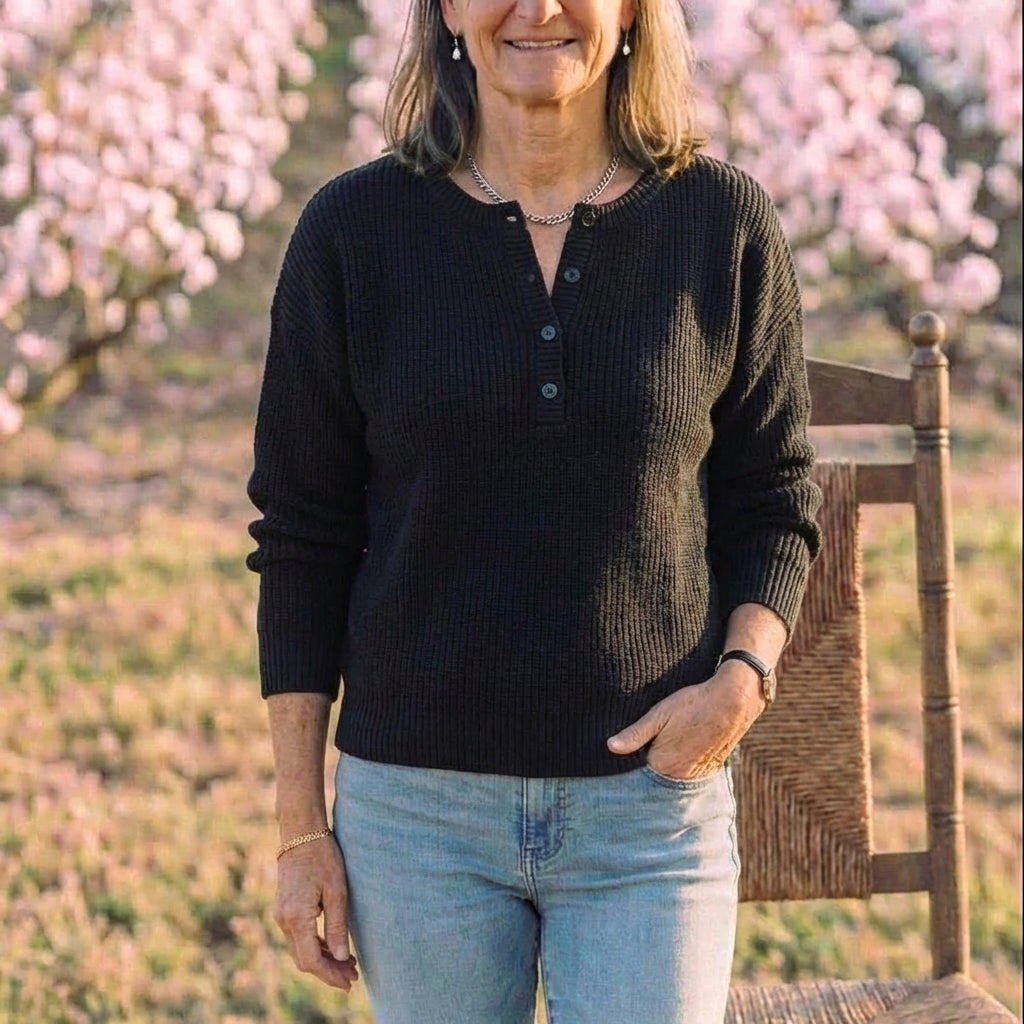 Gwen – Gracefully Designed Jumper