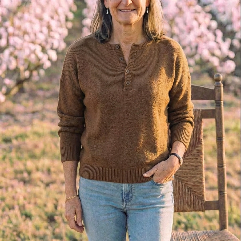 Gwen – Gracefully Designed Jumper